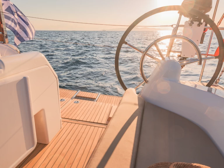 Wynajem łodzi Jeanneau Sun Odyssey 410 w Lavrio na SamBoat 