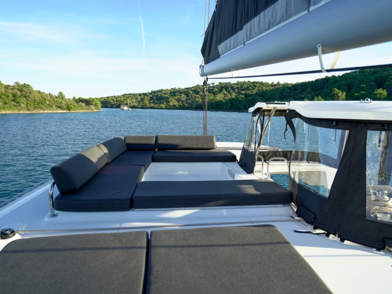 Wynajem Katamaran w Donji Seget - Lagoon Lagoon 43