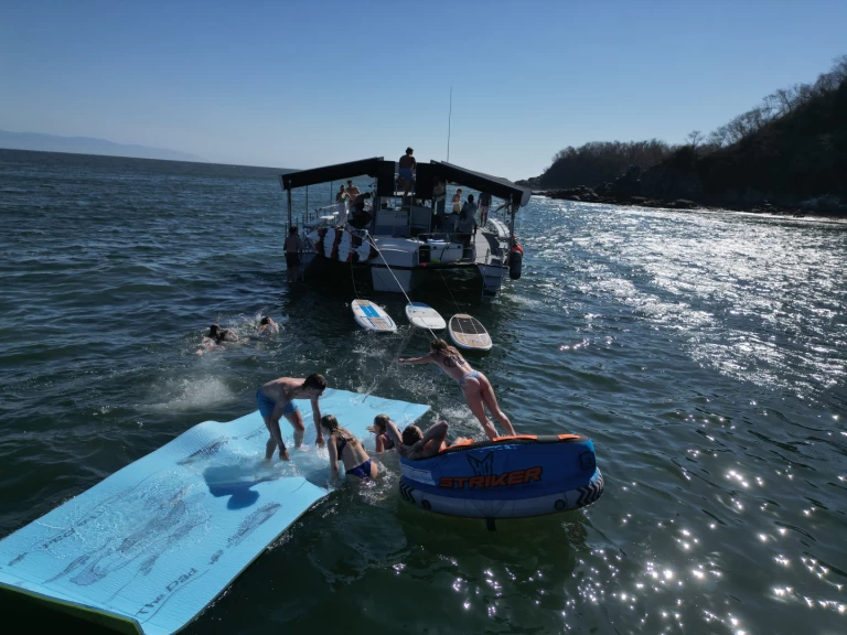 Katamaran do wynajmu w Puerto Vallarta w najlepszej cenie