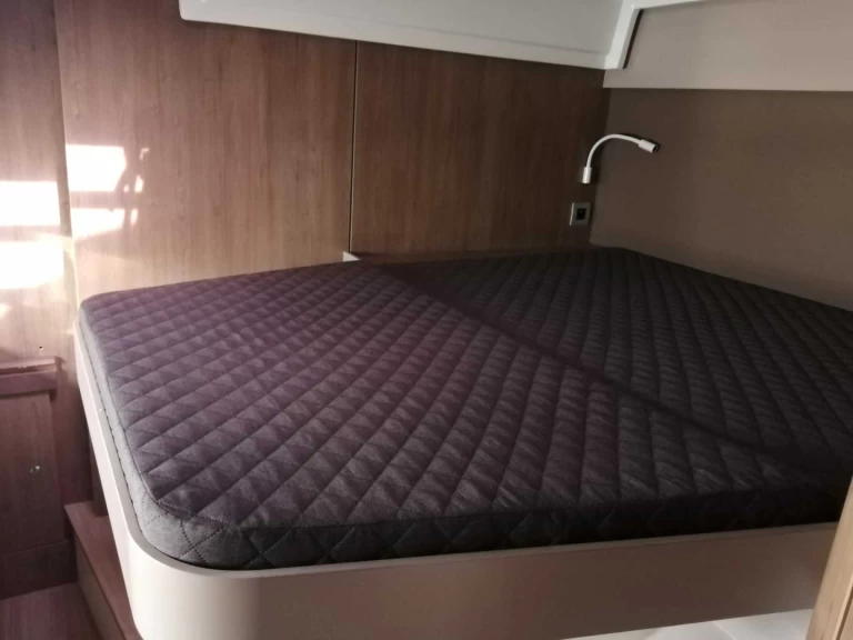 Wynajem łodzi Cagliari tanio Bali Catspace Voile