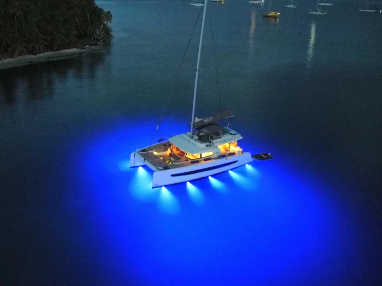 Katamaran do wynajmu w Jolly Harbour w najlepszej cenie