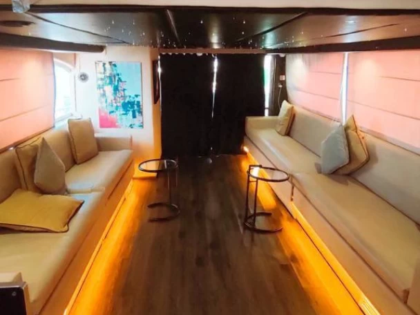 Wynajmij Gulf Craft - Majesty Yachts 45 w Dubai Marina