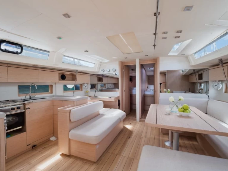 Żaglowiec do wynajmu w Gouvia w najlepszej cenie