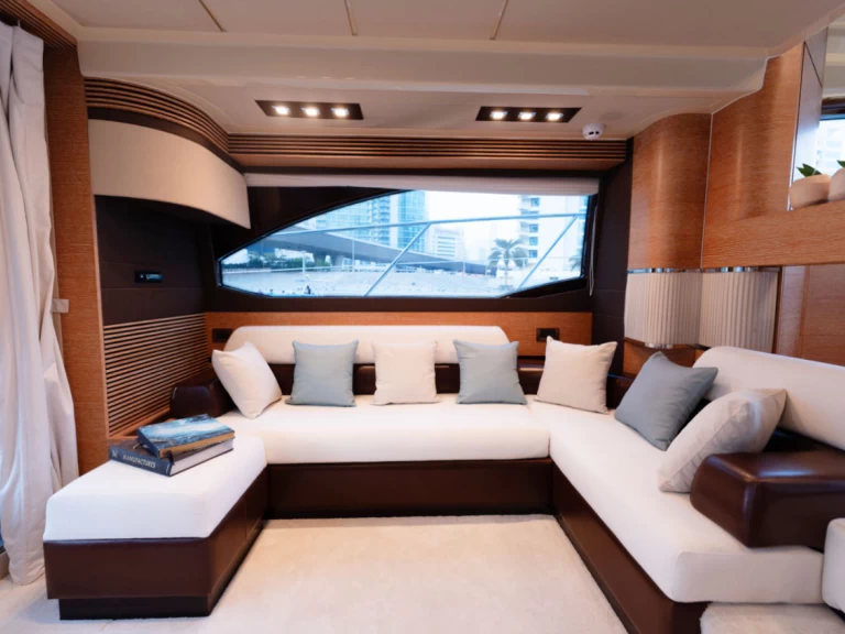 Wynajem Luksusowy jacht Azimut z patentem 