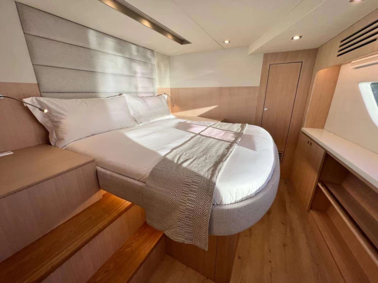 Luksusowy jacht do wynajmu w Bahamy w najlepszej cenie