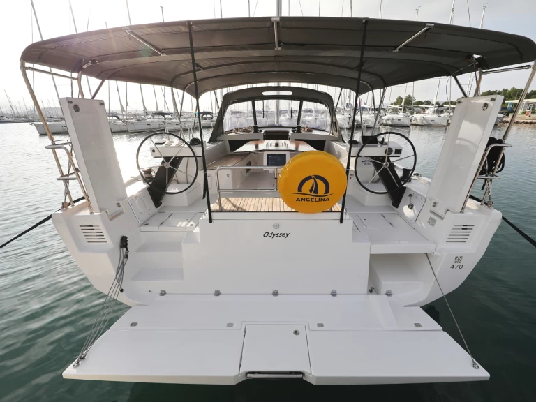 Wynajem Żaglowiec Dufour z patentem 