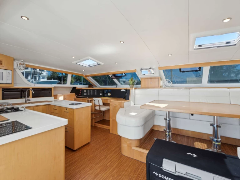 St Francis KISMET między profesjonalistami a osobami prywatnymi w Bahamy