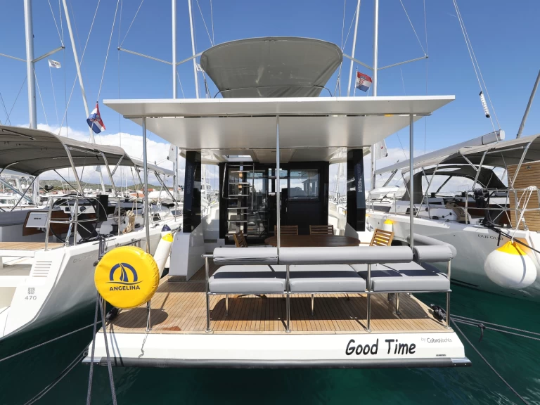 Wynajem Luksusowy jacht w Sibenik - Cobra Yachts Seamaster 45