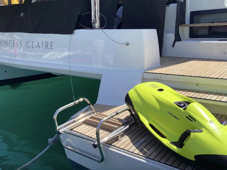 Katamaran do wynajmu w Kaštela w najlepszej cenie