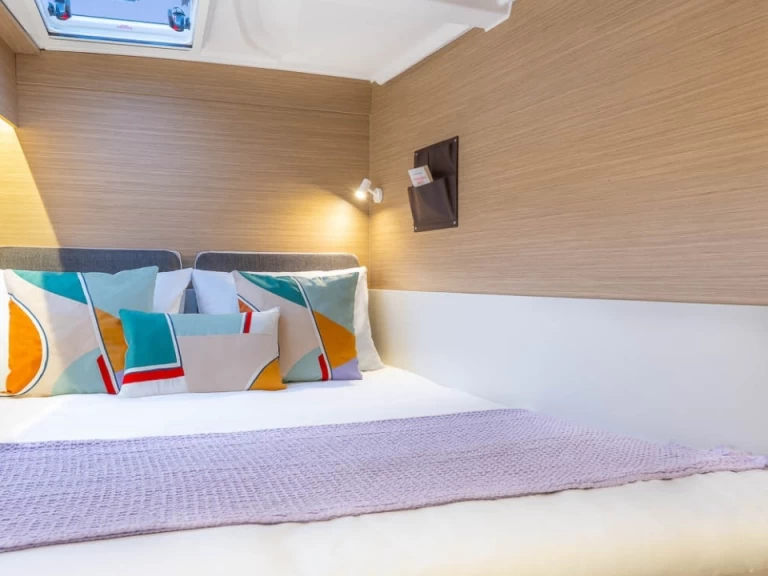 Wynajem łodzi Elliniko tanio Lagoon 38 - 3 + 2 cab.