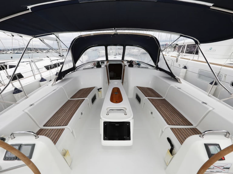 Wynajem Żaglowiec w Sveti Filip i Jakov - Bénéteau Cyclades 50.5