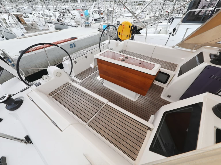 Żaglowiec do wynajmu w Sveti Filip i Jakov w najlepszej cenie