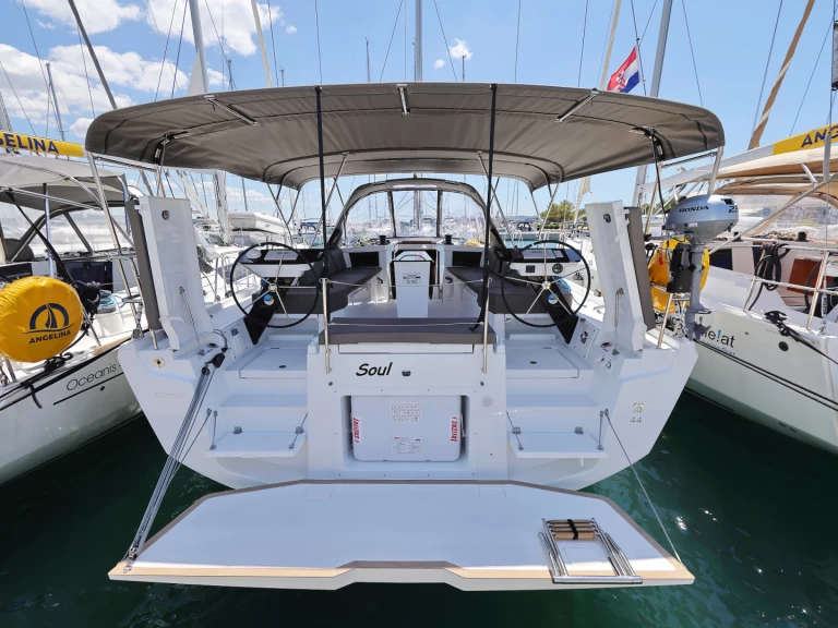 Wynajem łodzi Dufour Dufour 44 w Sveti Filip i Jakov na SamBoat 