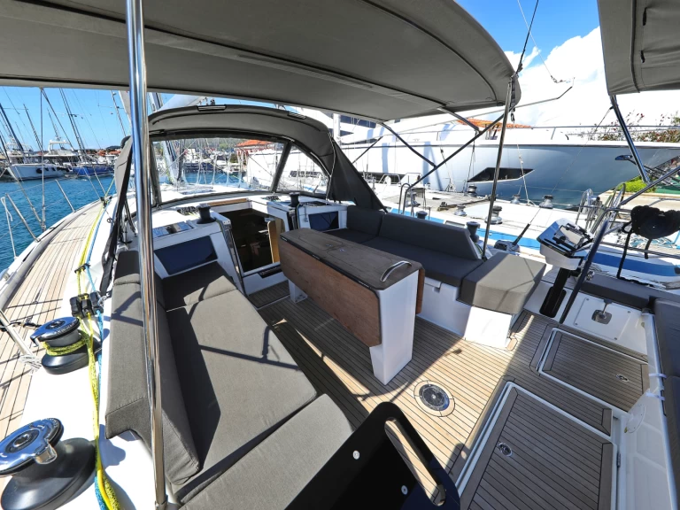 Wynajmij Dufour Dufour 44 w Biograd na Moru