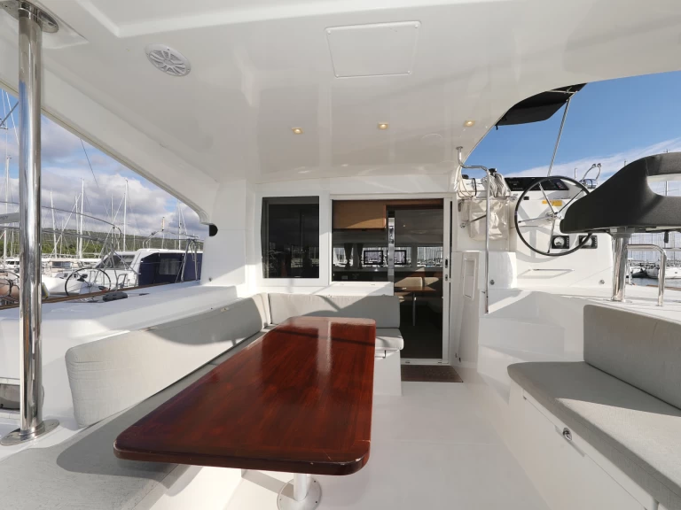 Wynajem Katamaran w Sveti Filip i Jakov - Lagoon Lagoon 40