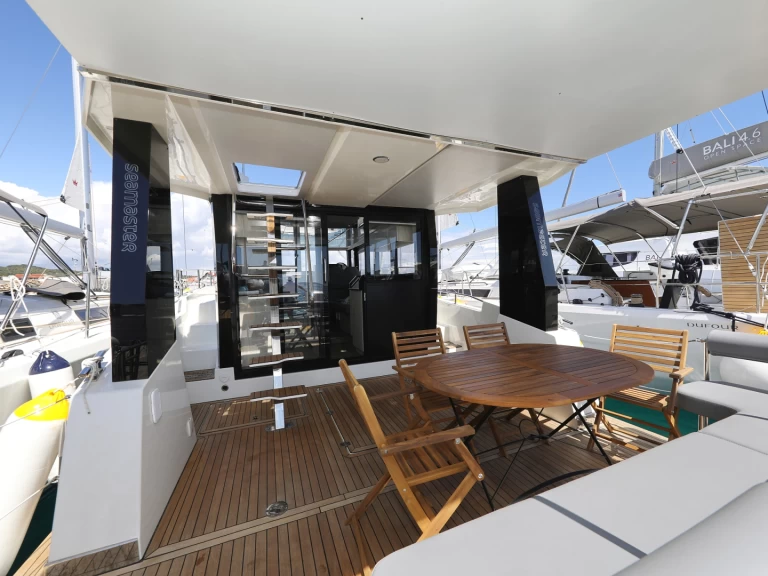 Wynajmij Luksusowy jacht z lub bez skippera Cobra Yachts w Sibenik