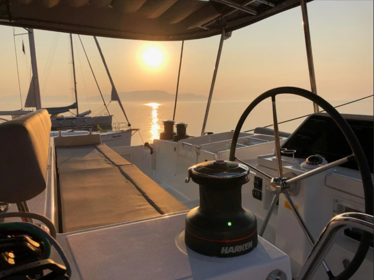 Wynajmij Katamaran z lub bez skippera Lagoon w Lefkáda