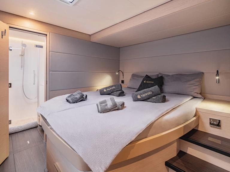 Wynajem łodzi Kaštela tanio Lagoon 55