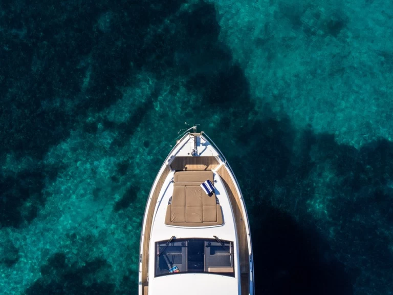 Wynajem łodzi Dubrownik tanio Sealine F430