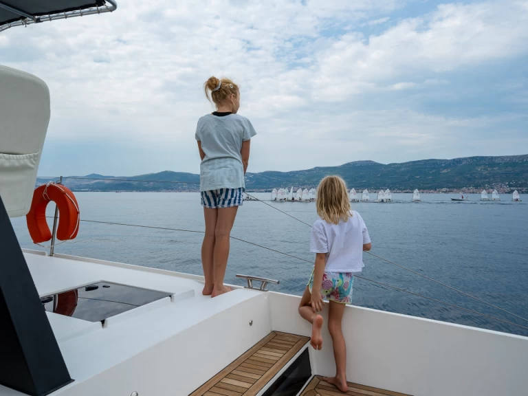 Wynajem łodzi Luna Luna 47 Power w Split na SamBoat 