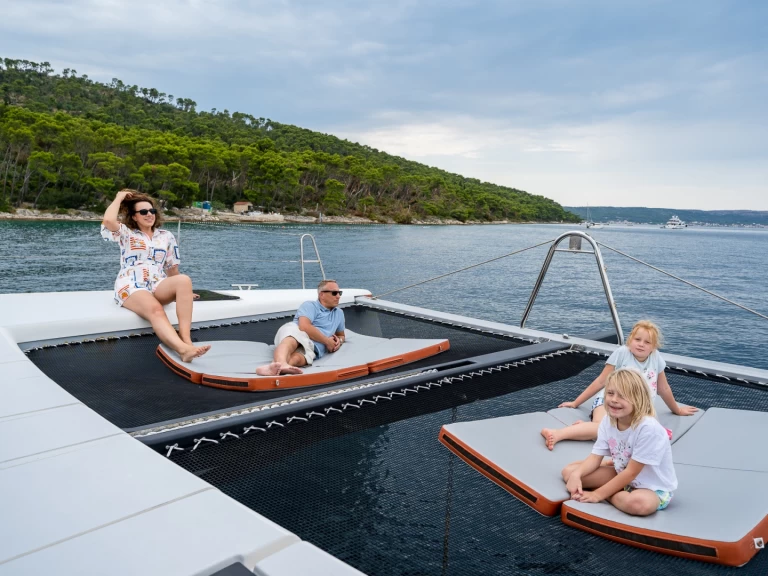 Wynajem Motorówka Luna z patentem 