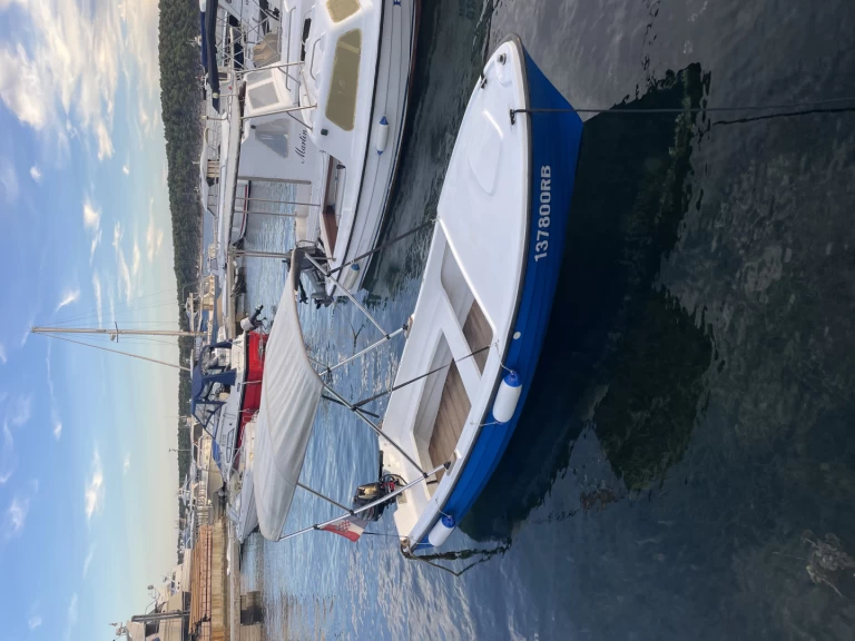 Wynajem Motorówka Pasara z patentem 