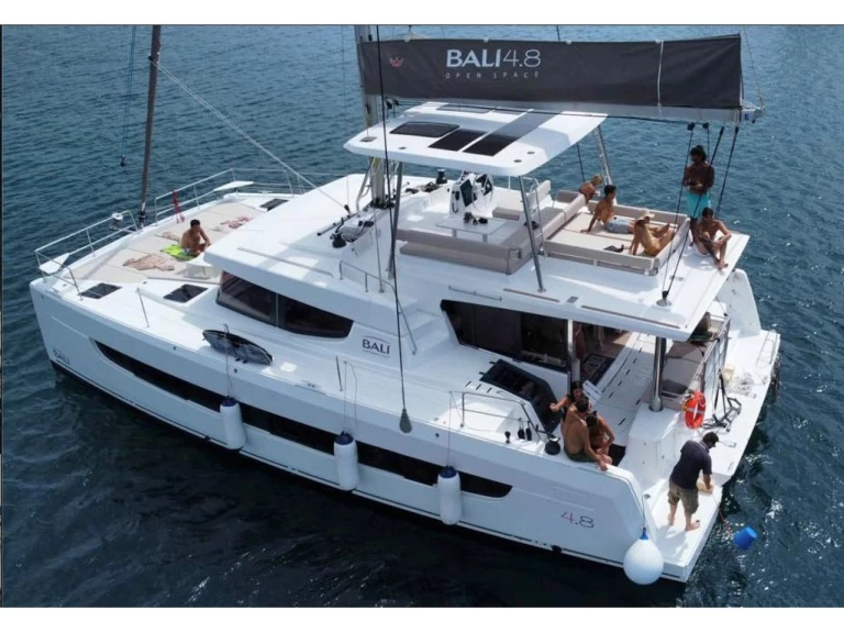 Wynajem w Vibo Marina- Bali Bali 4.8 na SamBoat