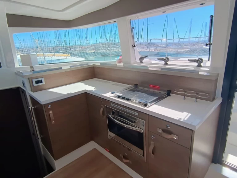 Wynajem łodzi Capo d'Orlando tanio Bali 4.2