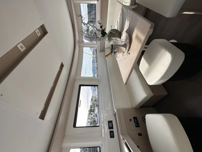 Wynajem w Cugnana Verde- Lagoon Lagoon 46 na SamBoat