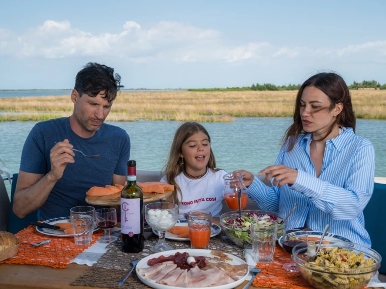 Wynajem Barka Balt-Yacht z patentem 