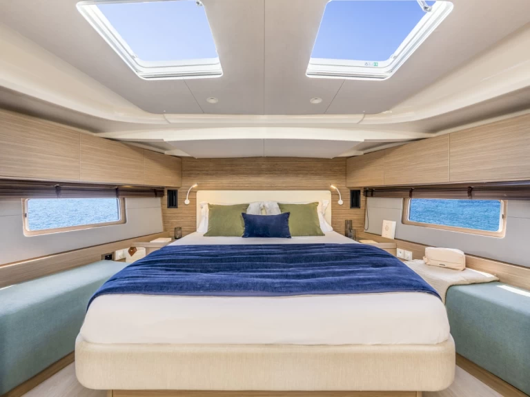 Bénéteau Oceanis 52 (owner version) między profesjonalistami a osobami prywatnymi w Split