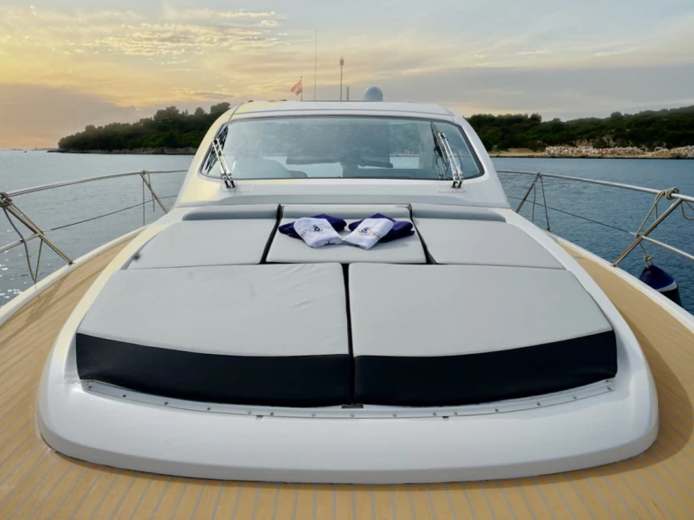 Wynajem łodzi Bavaria Bavaria Sport 44 HT w Sukosan na SamBoat 