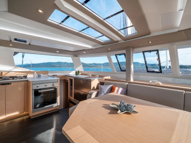 Wynajem Katamaran w Castellammare di Stabia - Fountaine Pajot Tanna 47