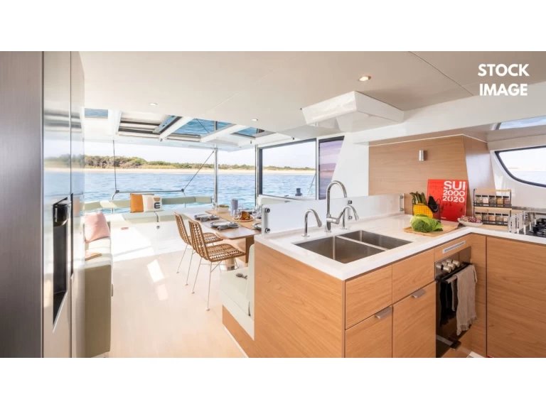 Wynajem łodzi Cannigione tanio Bali 4.6