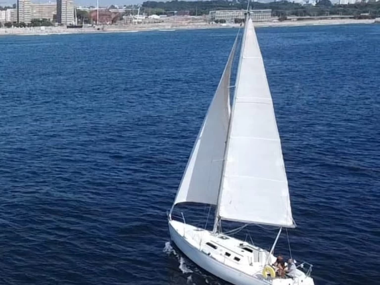 Wynajem łodzi Dufour Dufour 32 w Leça da Palmeira na SamBoat 