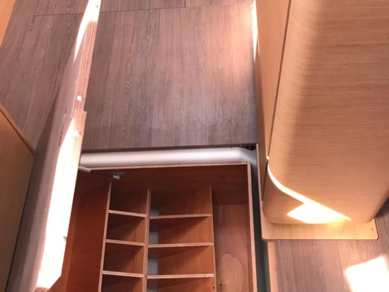 Wynajem łodzi Piombino tanio Sun Odyssey 410