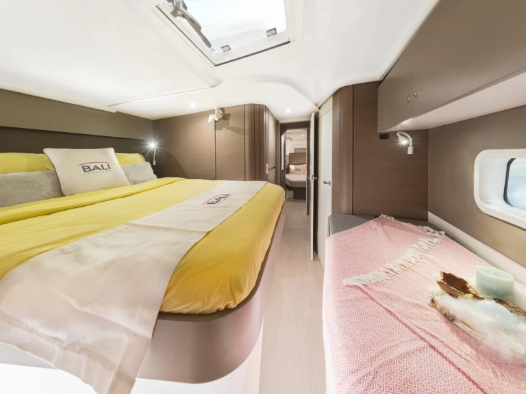 Wynajem łodzi Capo d'Orlando tanio Bali Catspace 2025