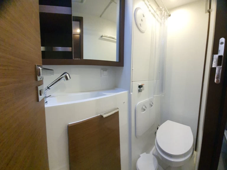 Wynajem łodzi Olbia tanio Lagoon 40