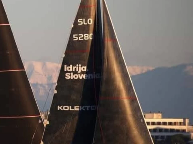 Wynajem łodzi Izola tanio Salona 38