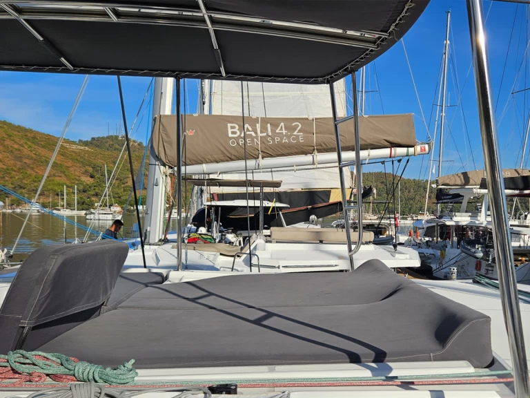 Wynajmij Katamaran z lub bez skippera Lagoon w Marmaris