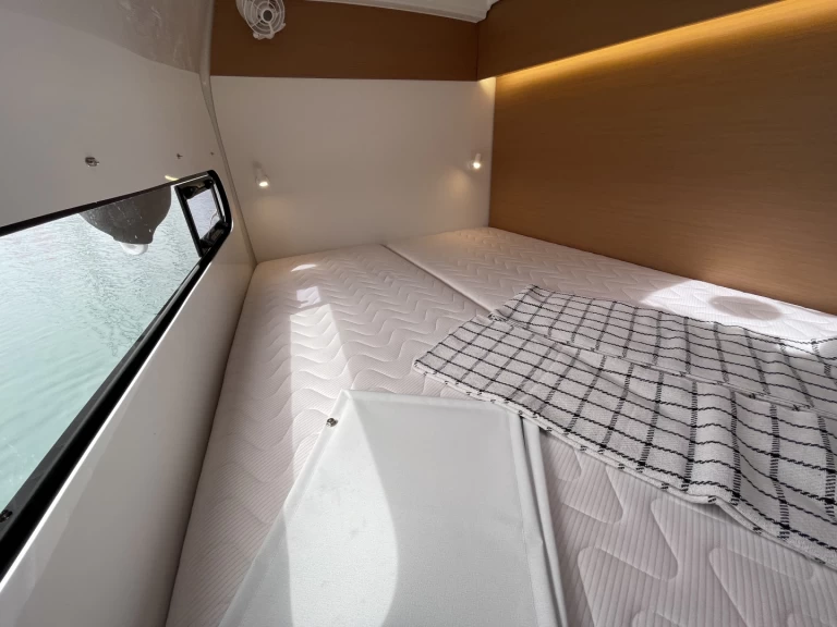 Wynajem Katamaran w San Miguel De Abona - Excess Excess 11