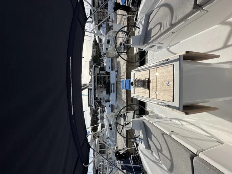 Wynajem w Cugnana Verde- Bénéteau Oceanis 40.1 na SamBoat