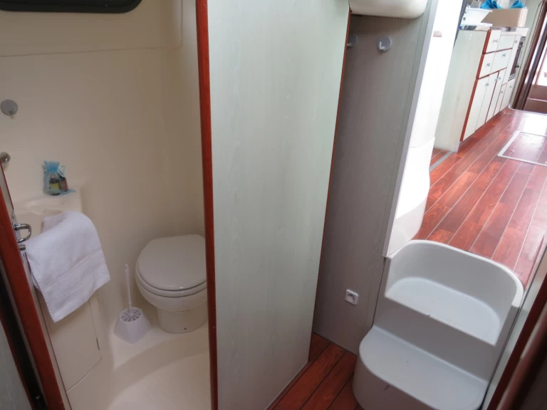 Wynajem łodzi Nicols Yacht Confort Groupe 8-10 p. w Grez-Neuville na SamBoat 