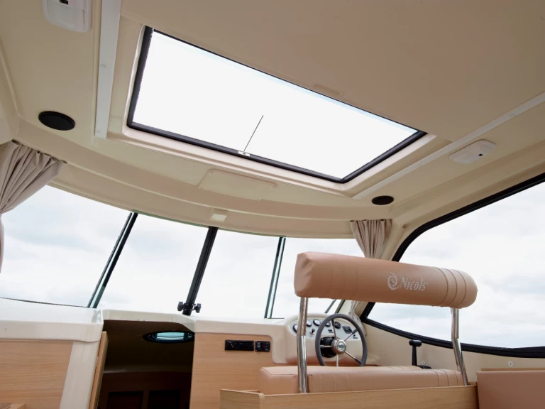 Wynajem Motorówka w Sablé-sur-Sarthe - Nicols Yacht Confort Couple 2-4 p.