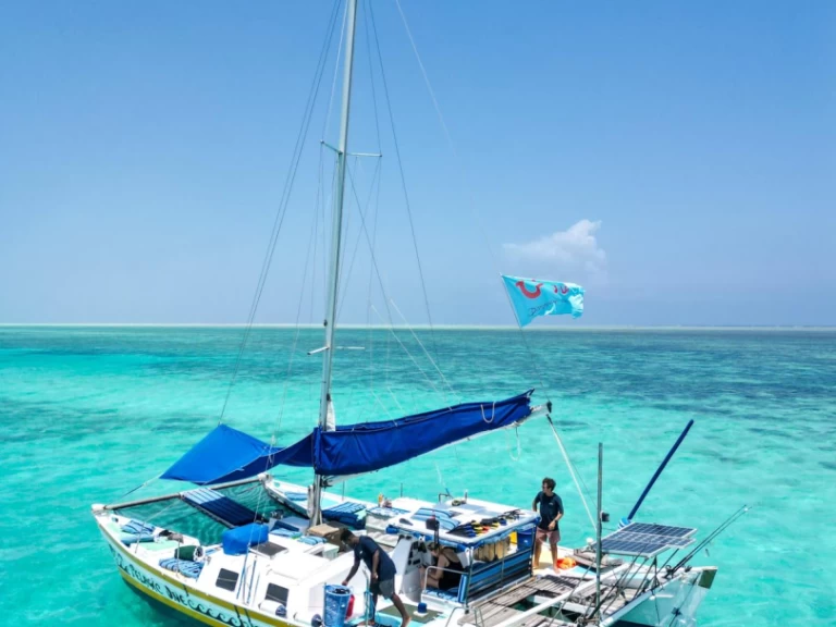 Wynajem łodzi Kendwa tanio Custom made