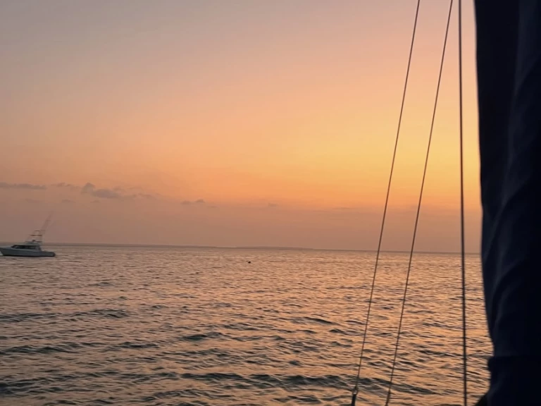 Custom Made Custom made między profesjonalistami a osobami prywatnymi w Kendwa