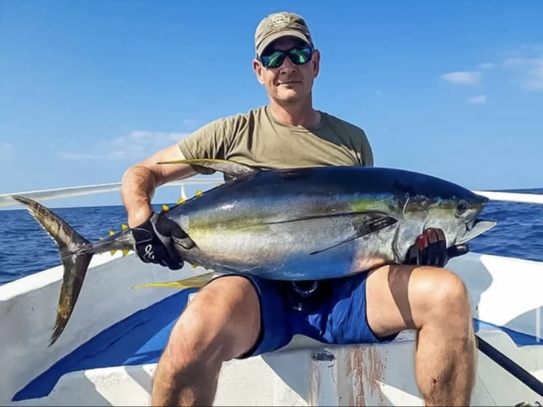 Custom Made Custom made między profesjonalistami a osobami prywatnymi w Kendwa