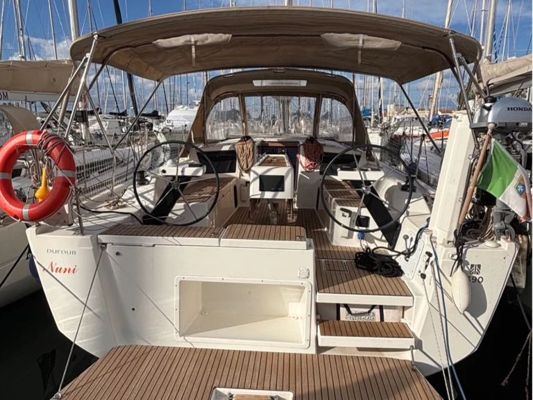 Żaglowiec do wynajmu w Palermo w najlepszej cenie