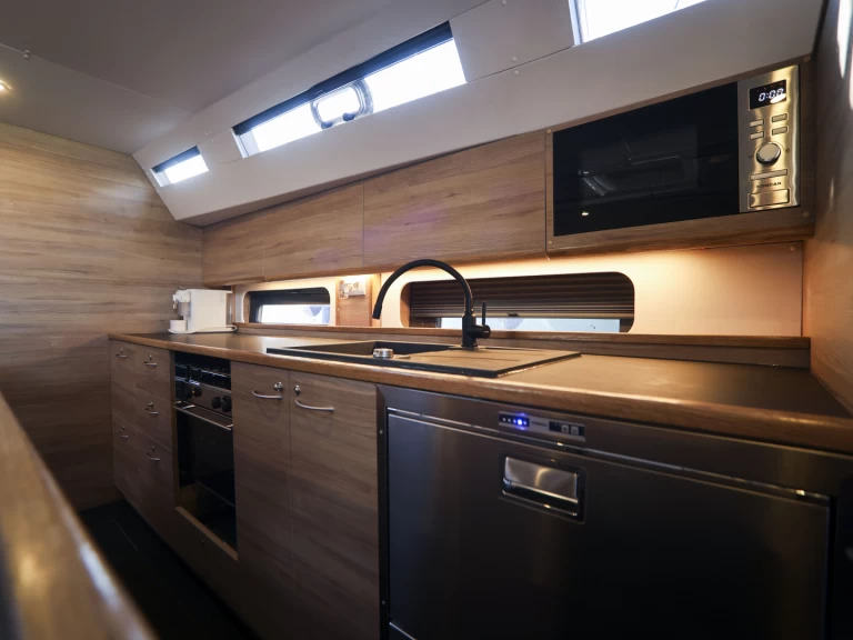 Wynajem Żaglowiec D&D Yacht z patentem 