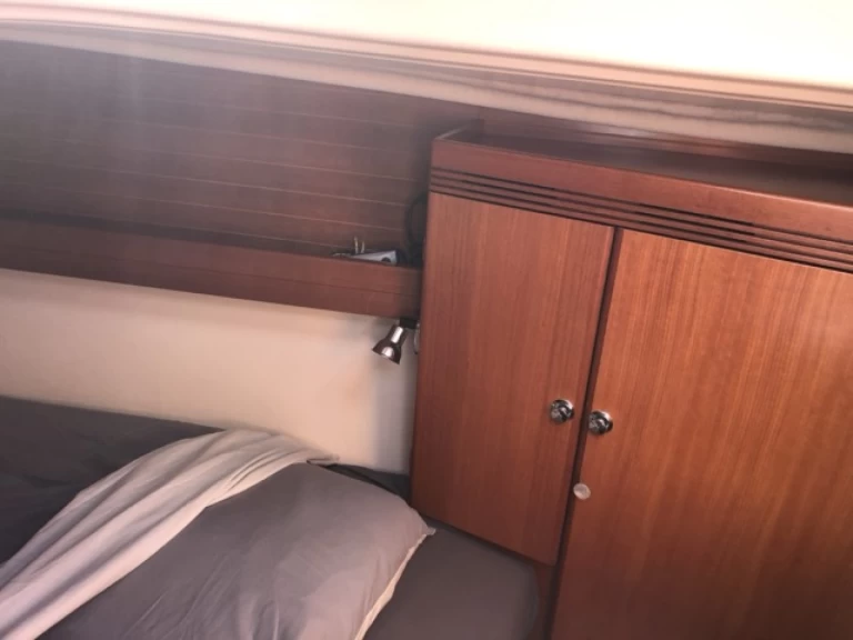 Wynajem łodzi Pointe-à-Pitre tanio Dufour 34